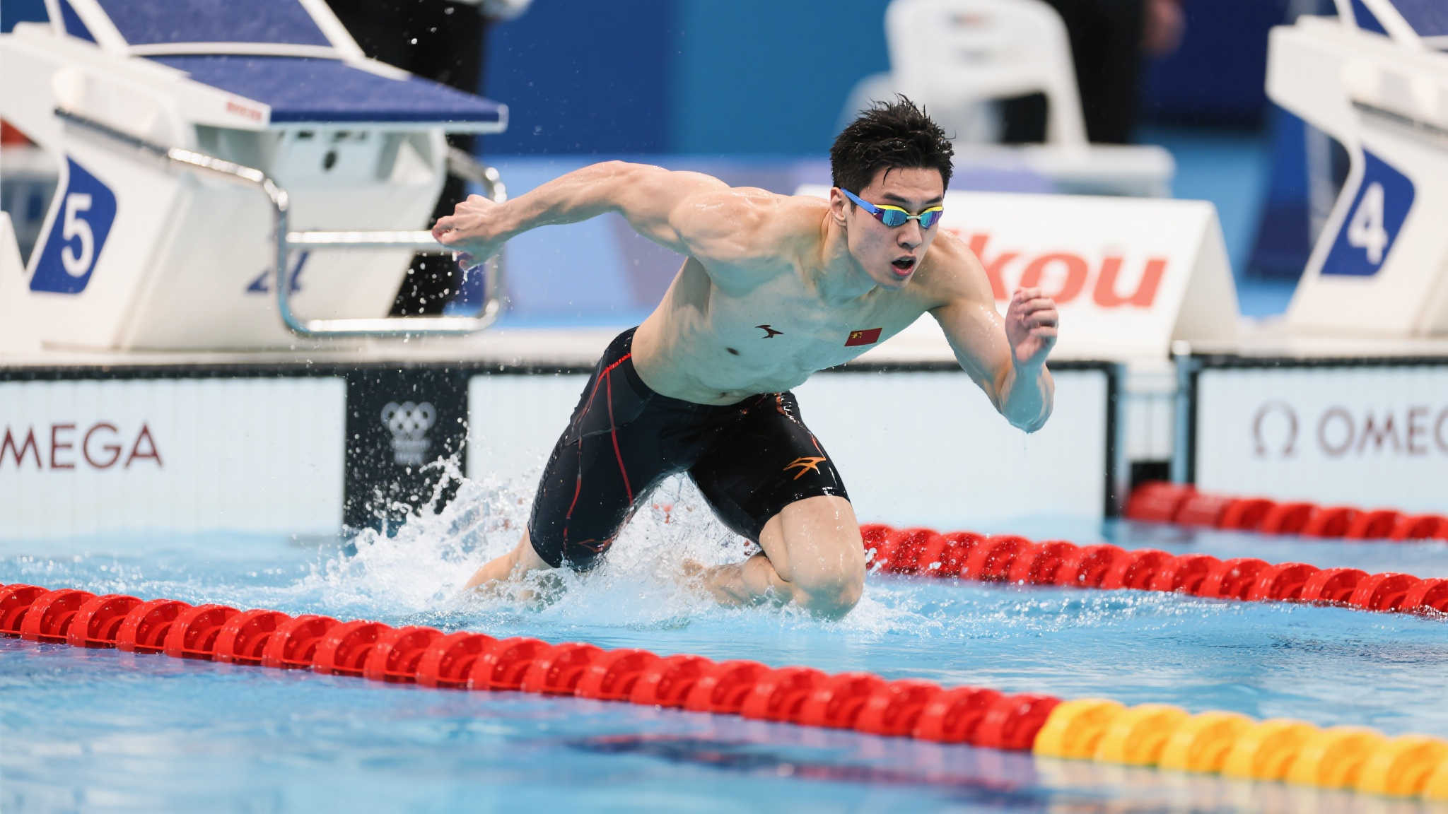 更体现在对 更体现在对